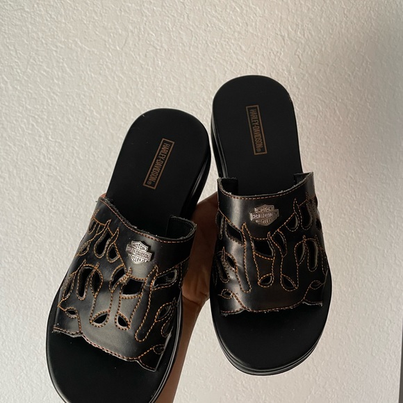 Harley Davidson Vintage Platform Sandals - Picture 6 of 6